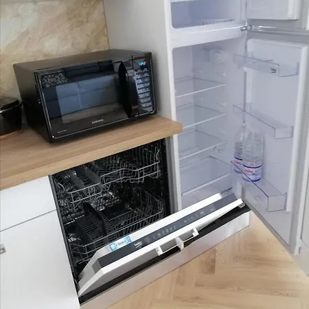 Litus-studio Met Slaapkamer