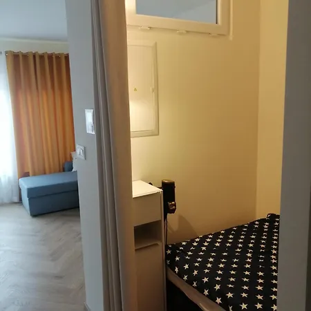 Appartement Litus-studio Met Slaapkamer